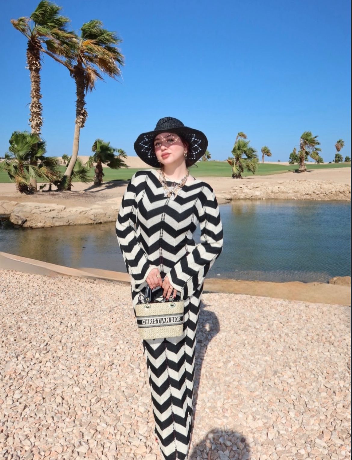 The Nura Knit