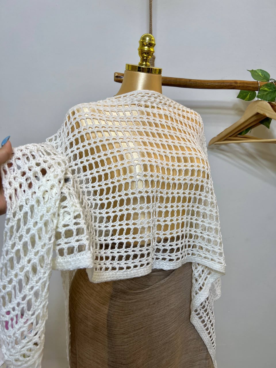 The Lattice Poncho
